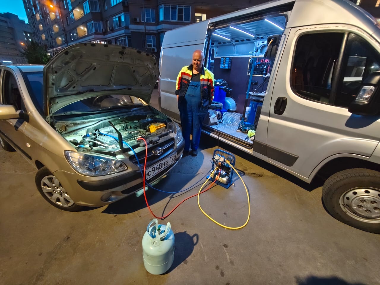Заправляем Фреоном R1234YF